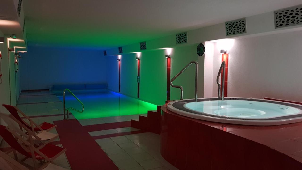 Akwamaryn Spa Niechorze Eksteriør billede
